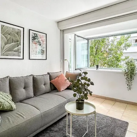 Homey Cycy - New / Free Parking / Hyper-centre / Proche Geneve Apartment Annemasse